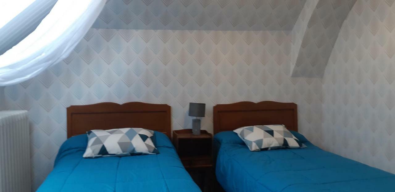 Logis Hotel Le Cor D'Argent Ngoại thất bức ảnh