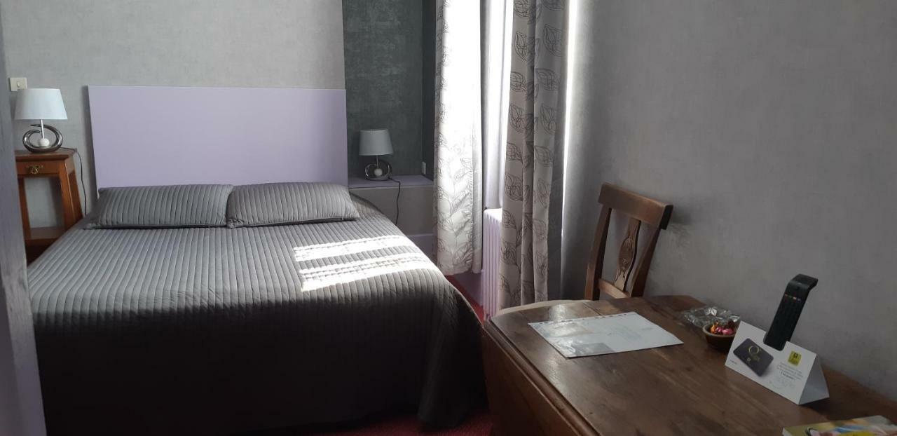 Logis Hotel Le Cor D'Argent Ngoại thất bức ảnh