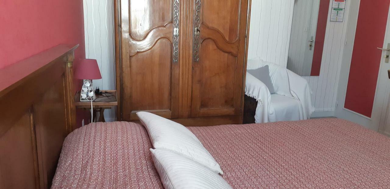 Logis Hotel Le Cor D'Argent Ngoại thất bức ảnh